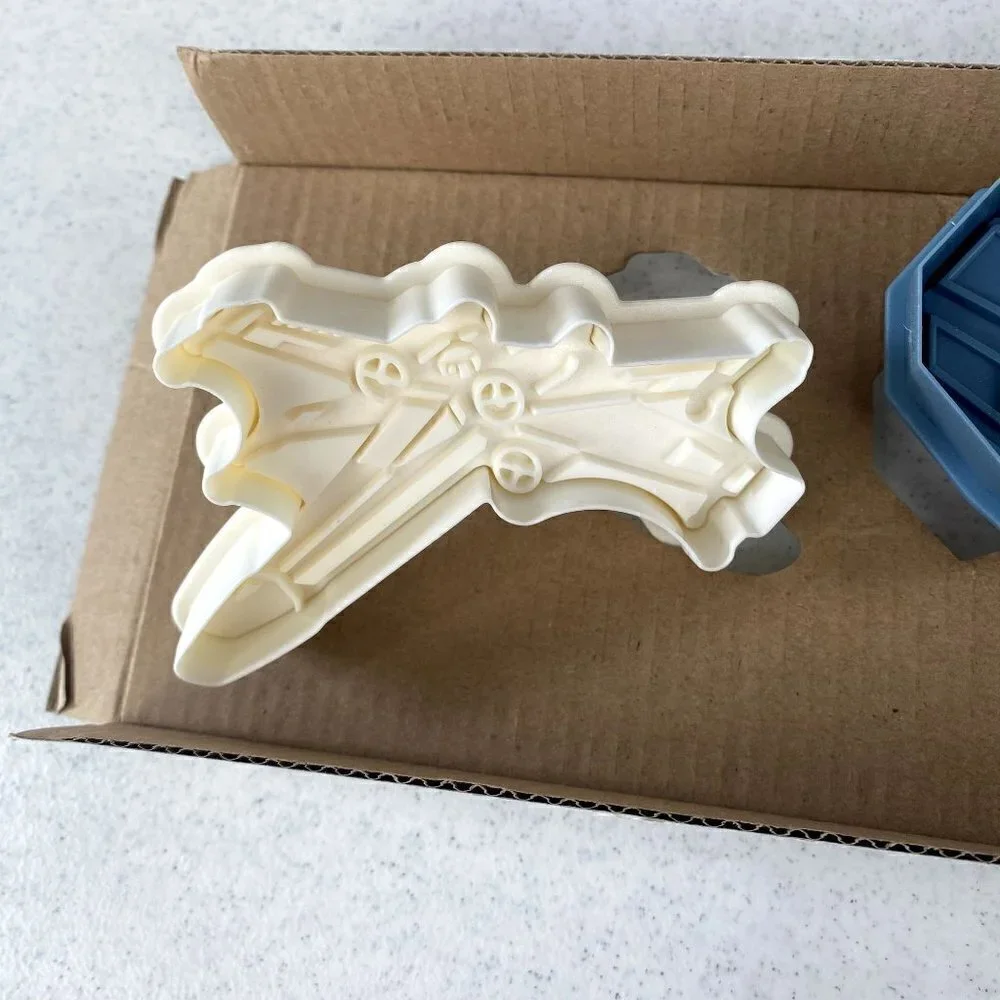 Williams Sonoma Star Wars Cookie Cutters set of 4
